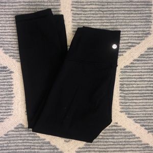 Lululemon wonder under crop high rise leggings